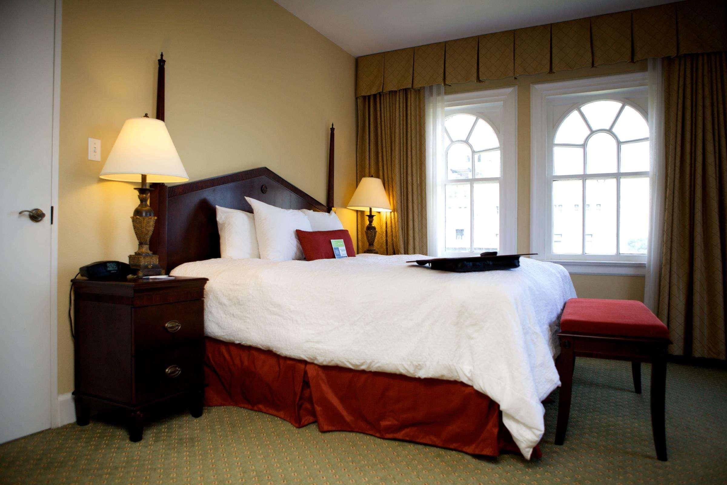 Hampton Inn & Suites Birmingham-Downtown-Tutwiler Екстер'єр фото