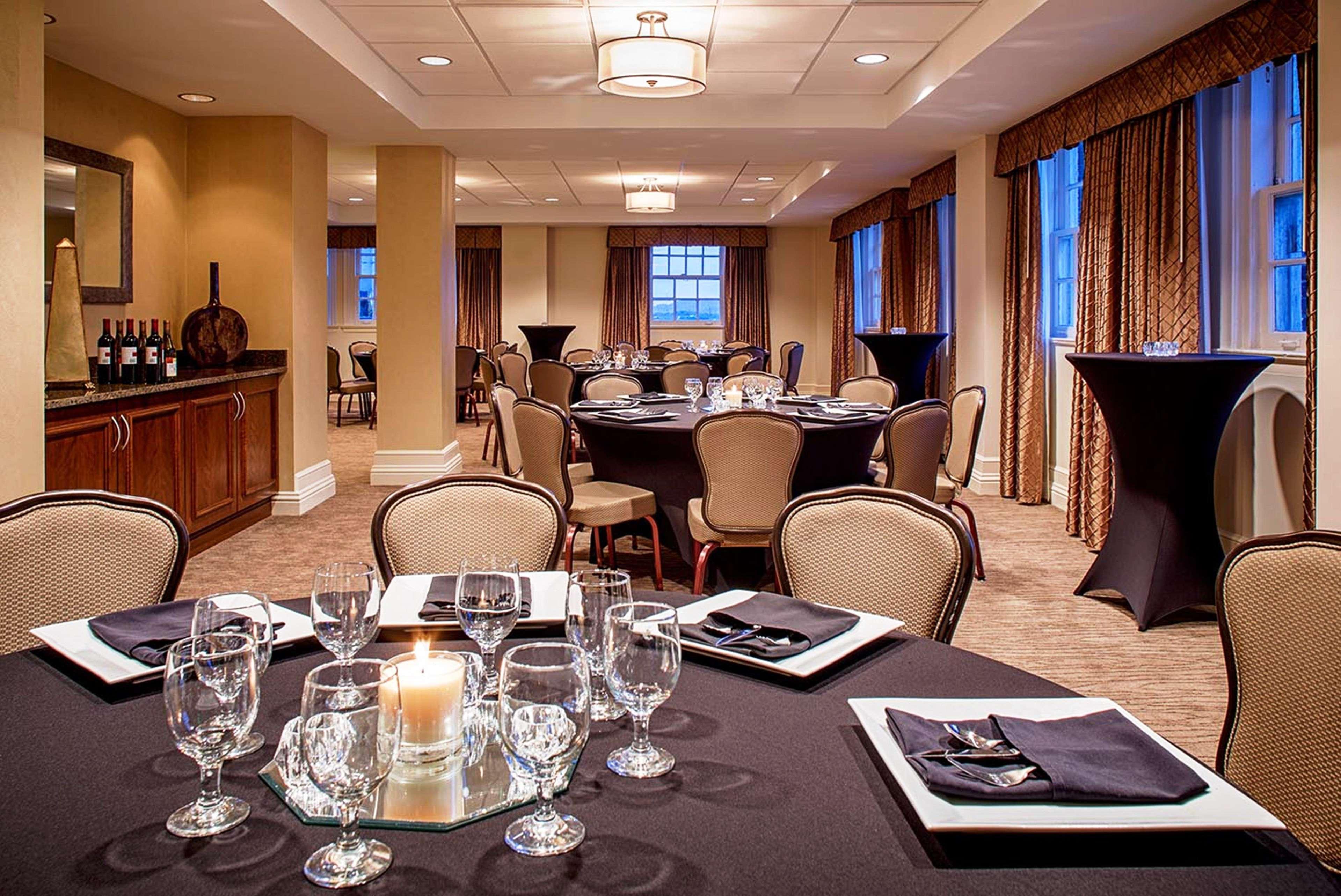 Hampton Inn & Suites Birmingham-Downtown-Tutwiler Екстер'єр фото