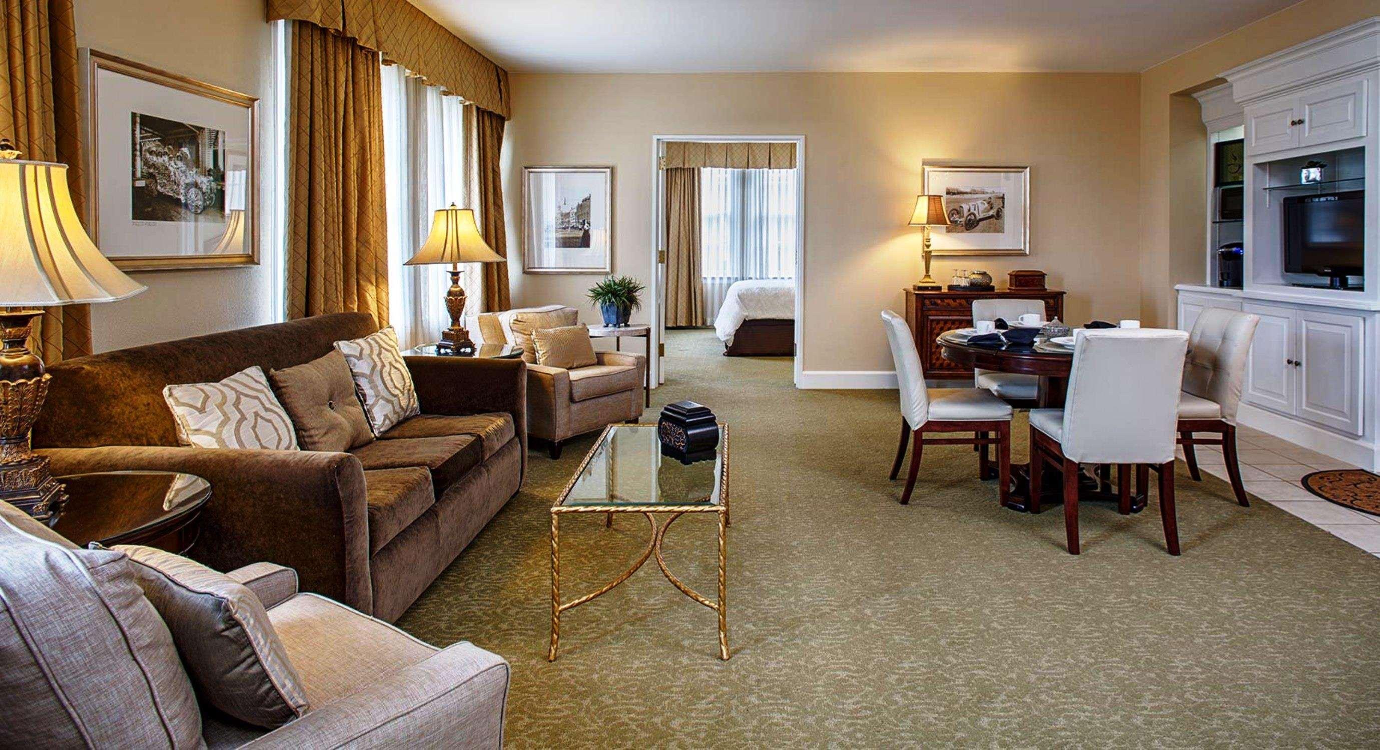 Hampton Inn & Suites Birmingham-Downtown-Tutwiler Екстер'єр фото